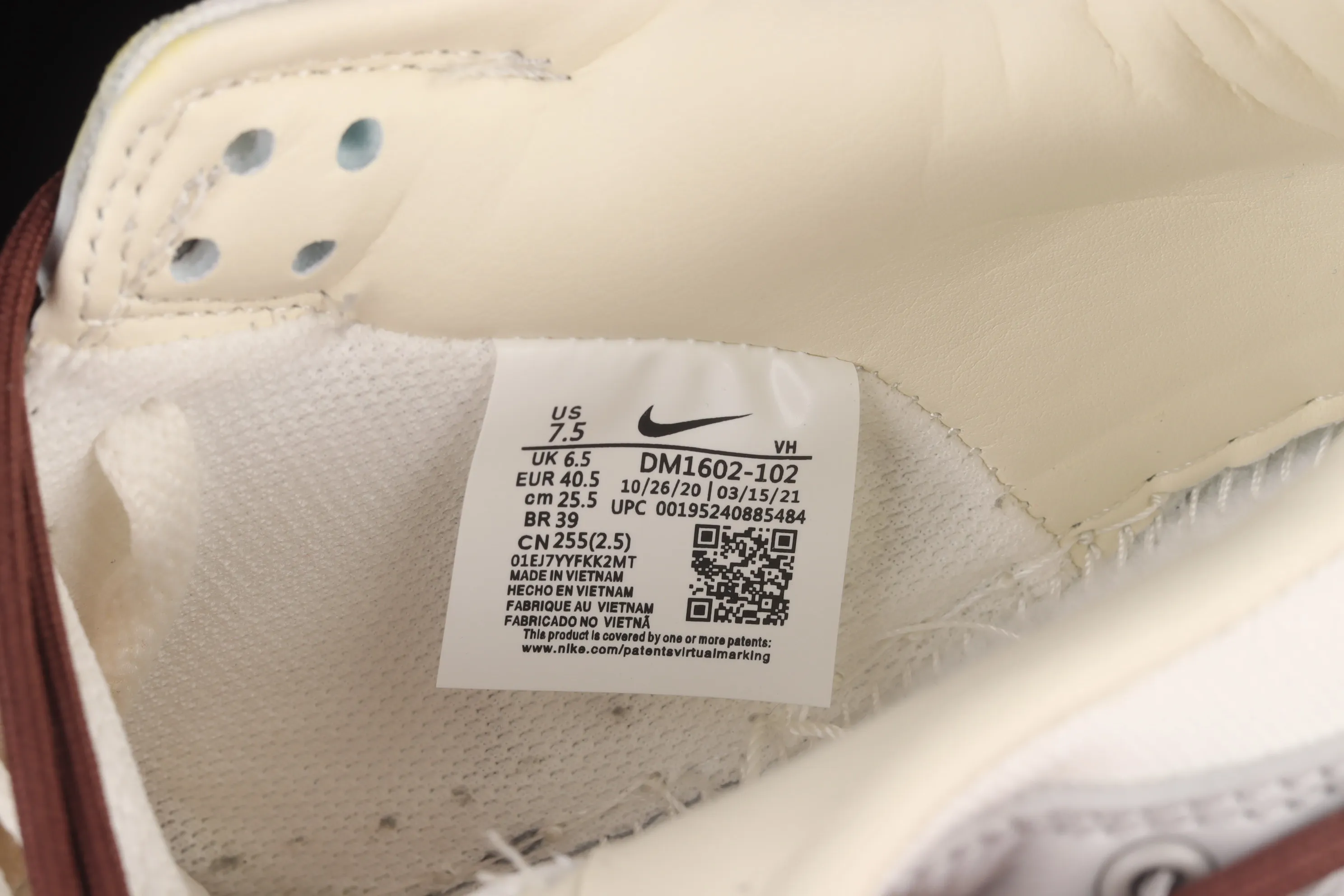 All Categories Nk SB Dunk Series Nk SB Dunk Low Low-top Sneakers Pure Original Version OF x Nk Dunk Low OW White Gray Casual Sports Skateboard Shoes DM1602-102